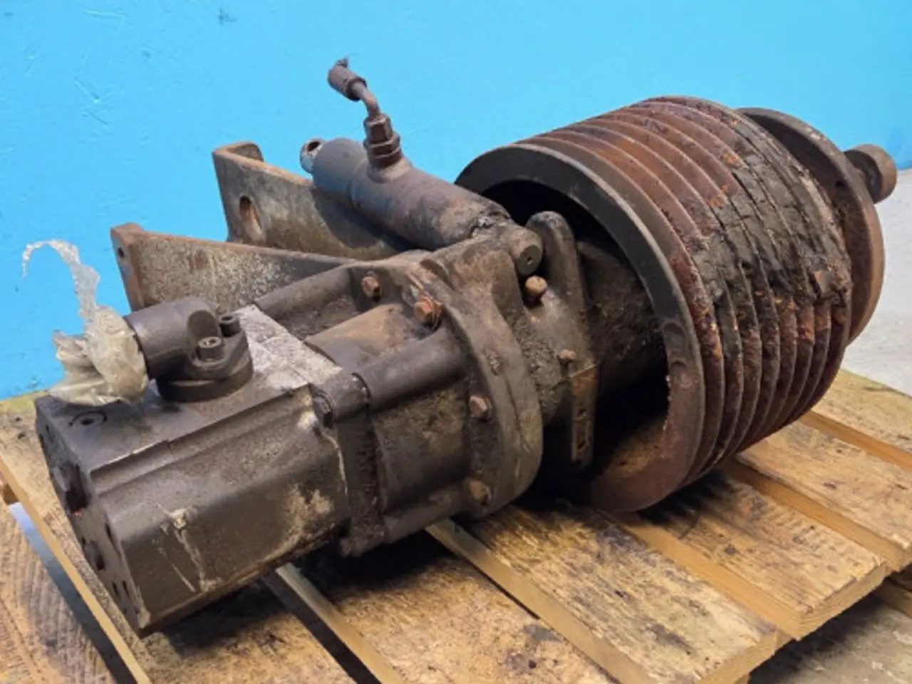 Billede 4 - New Holland FX40 Hydraulikmotor 84043509