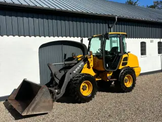 Volvo L25f 