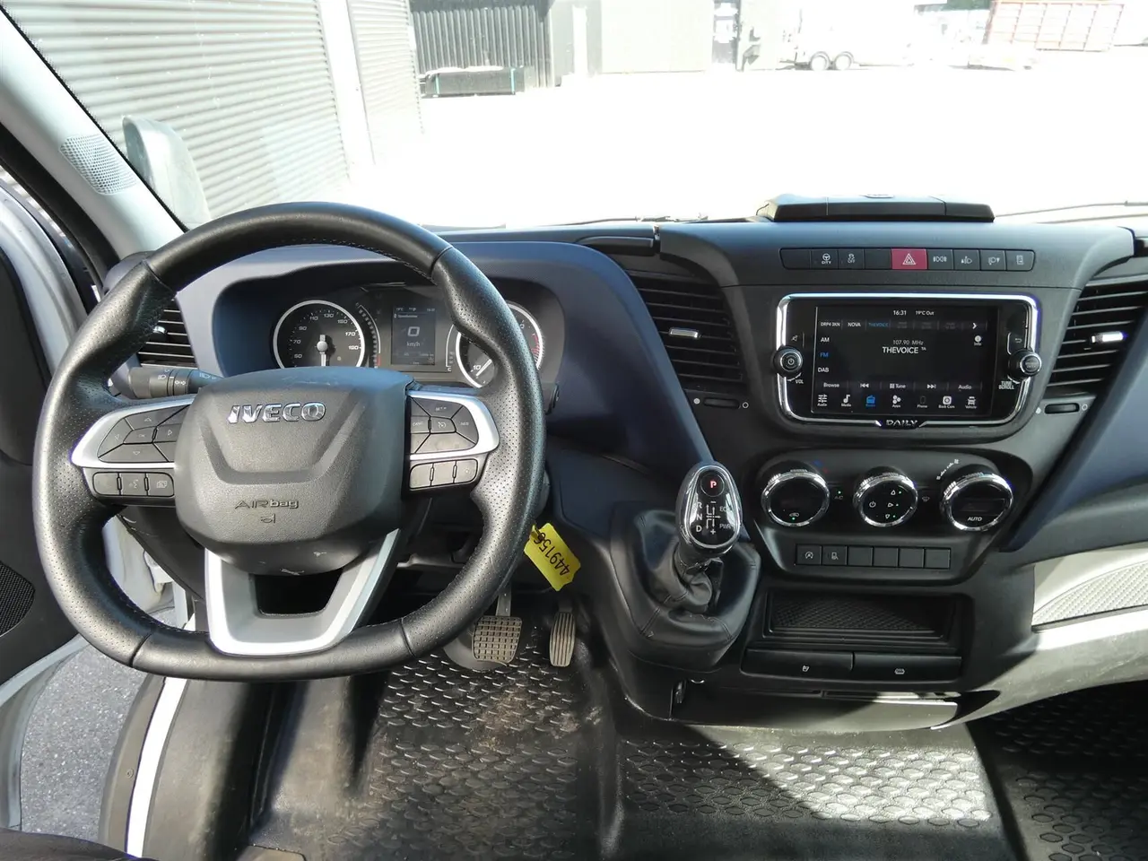 Billede 10 - Iveco Daily 35S16 3750mm 2,3 D m/Alukasse med lift Hi-Matic 156HK Ladv./Chas. 8g Aut.