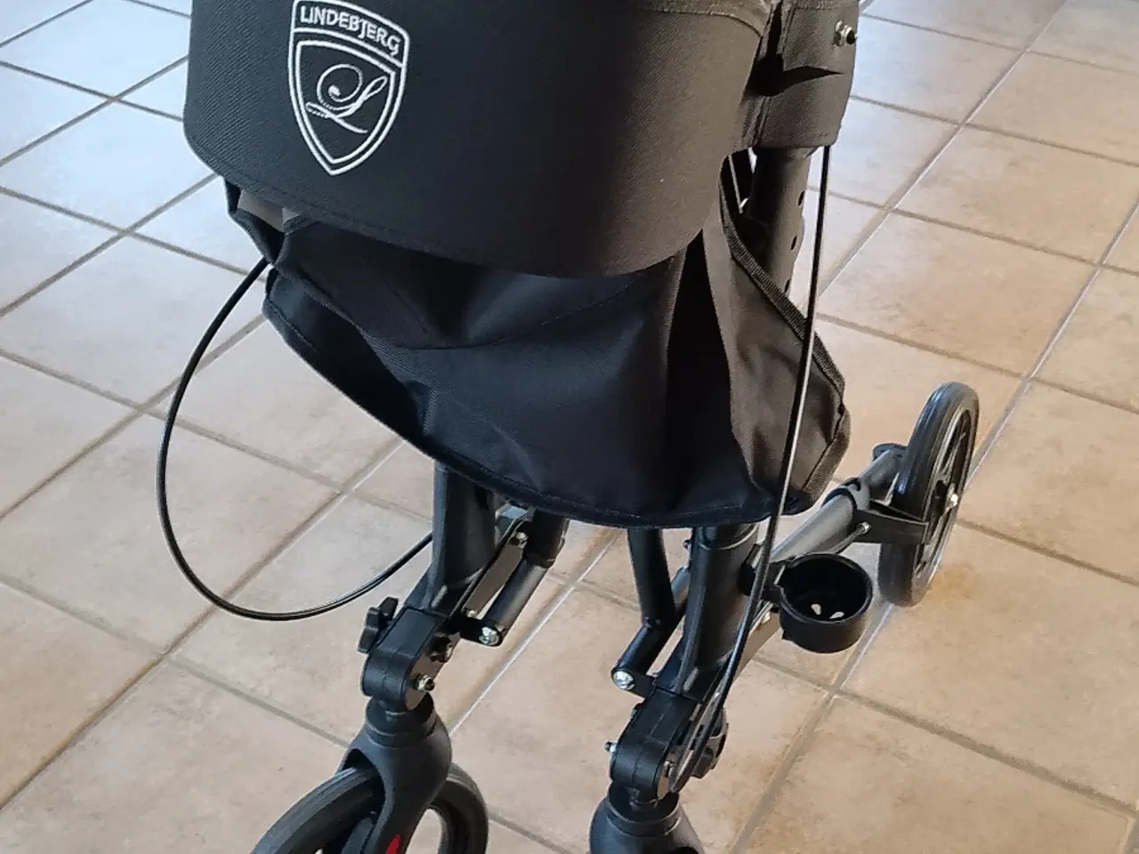 Billede 2 - Rollator . Lindeperg.