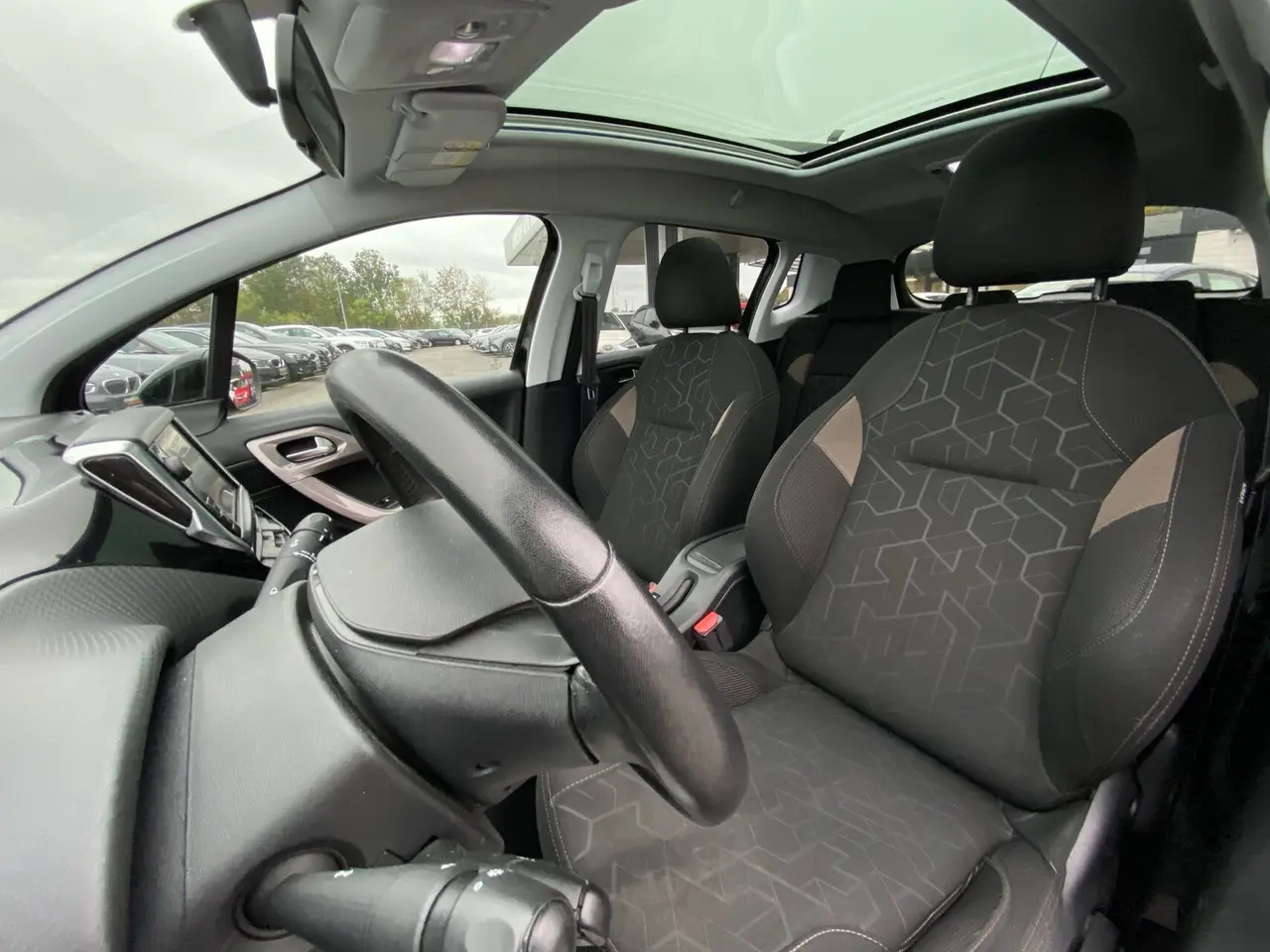 Billede 10 - Peugeot 2008 1,2 VTi Plus 82HK