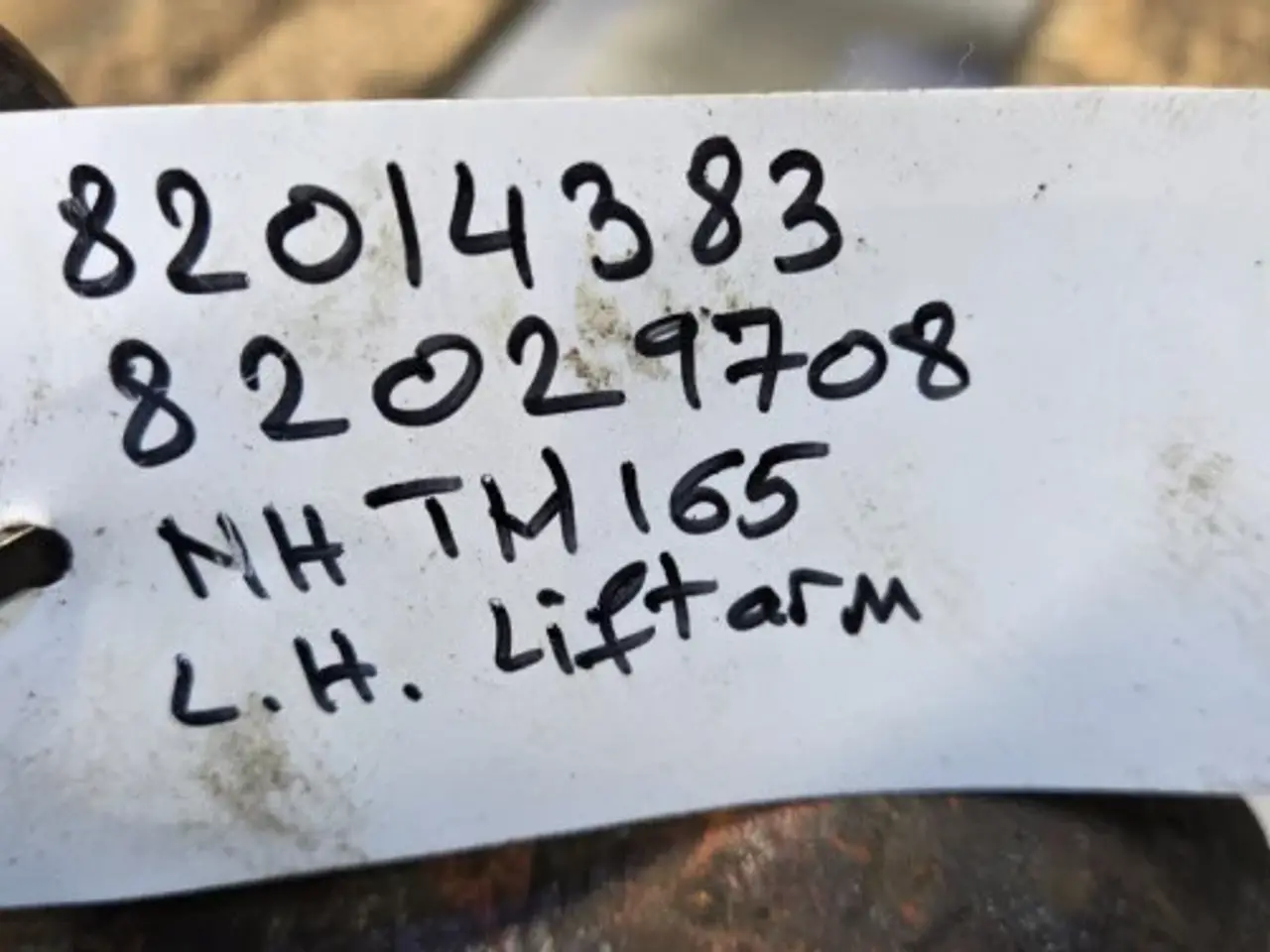 Billede 16 - New Holland TM165 Liftarm L. 82014383