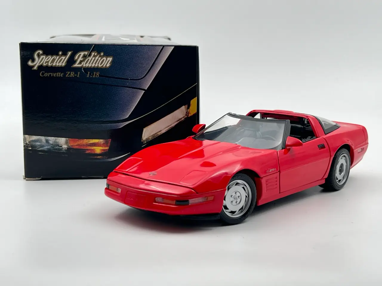 Billede 1 - 1992 Chevrolet Corvette ZR 1 1:18