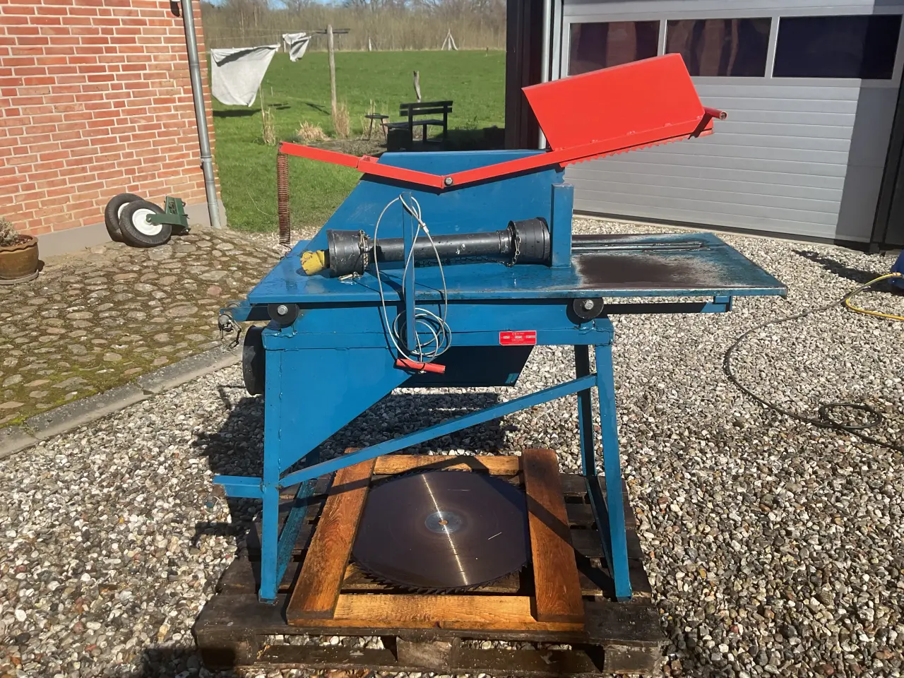 Billede 2 - Brændesav til traktor