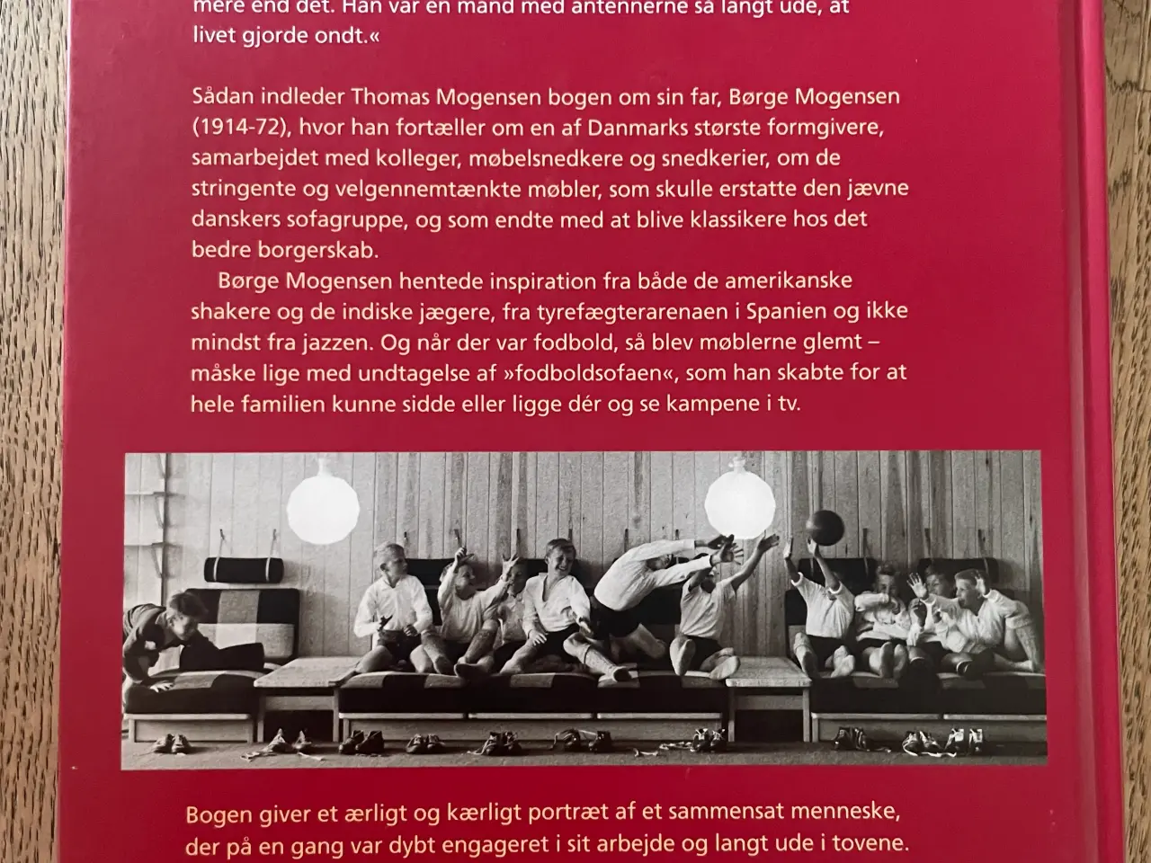 Billede 2 - Et fuldt møbleret liv, Thomas Mogensen