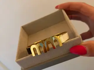Smukt MM armbånd 