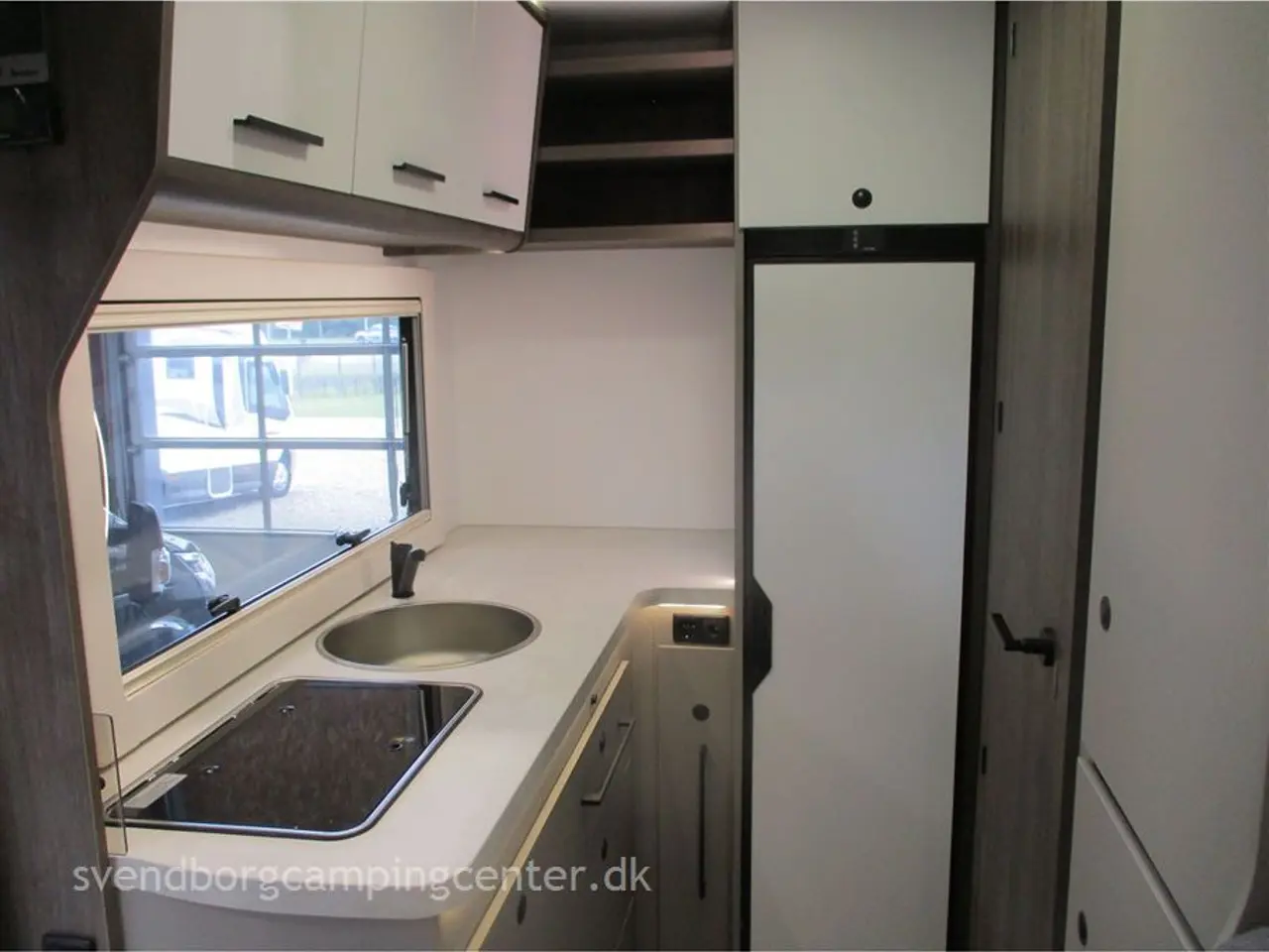 Billede 7 - 2026 - Benimar Tessoro T481
