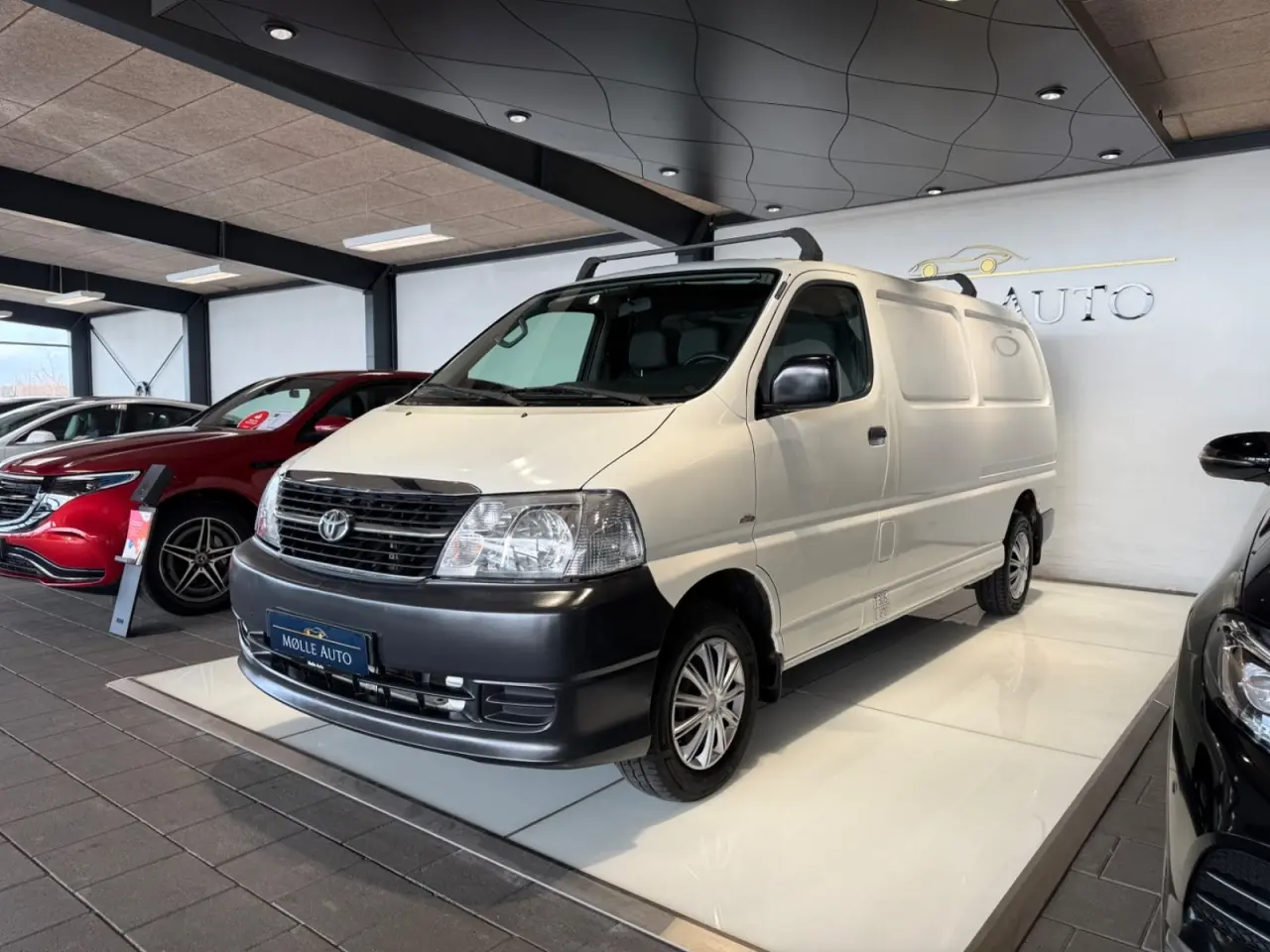 Billede 2 - Toyota HiAce 2,5 D-4D 117 Komfort lang