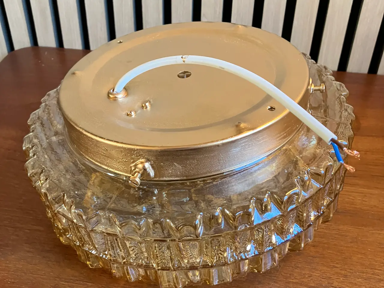 Billede 4 - Stor gammel ravfarvet plafond