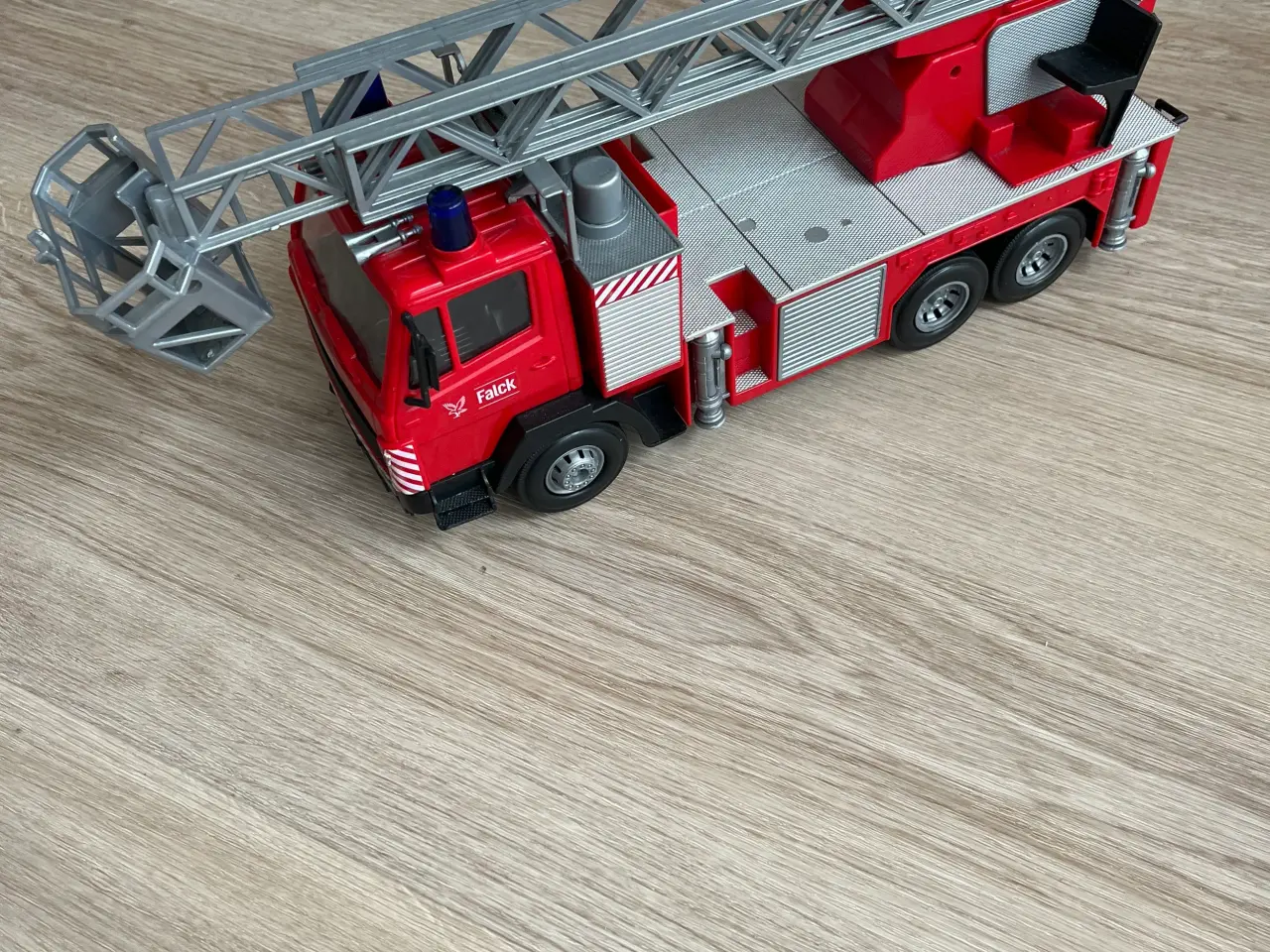 Billede 1 - Falck stigevogn