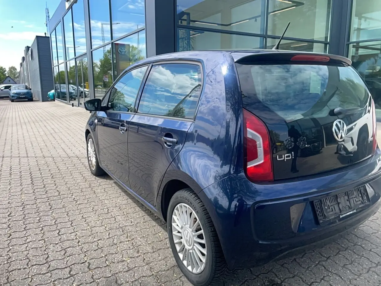 Billede 2 - VW Up! 1,0 75 High Up! BMT
