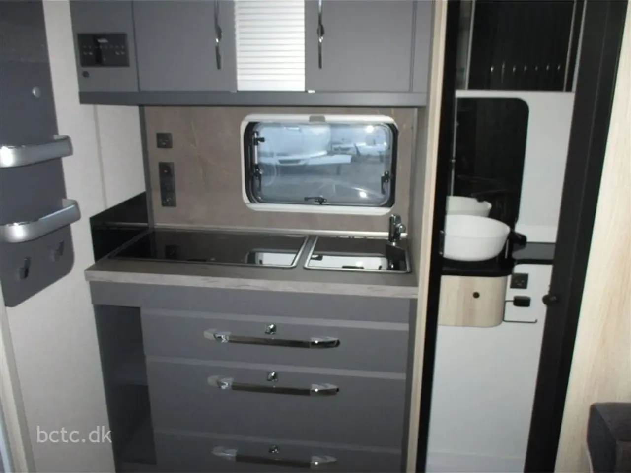 Billede 8 - 2026 - Hobby De Luxe 460 SFf