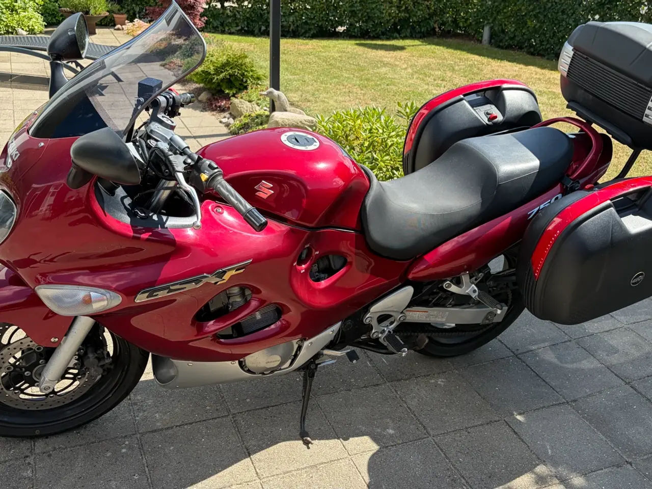 Billede 2 - Motorcykel med meget udstyr