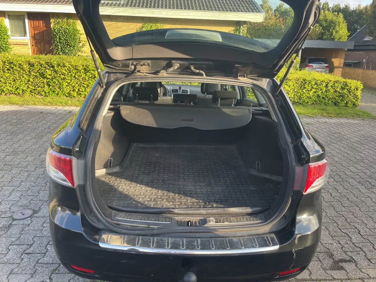 Billede 10 - Toyota Avensis 2,2 D-CAT 150 T4 stc. aut.