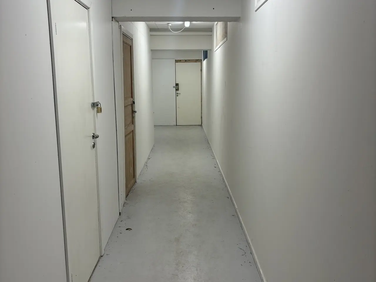Billede 2 - Tørt og opvarmet kælderlokale på ca. 50 m² udlejes