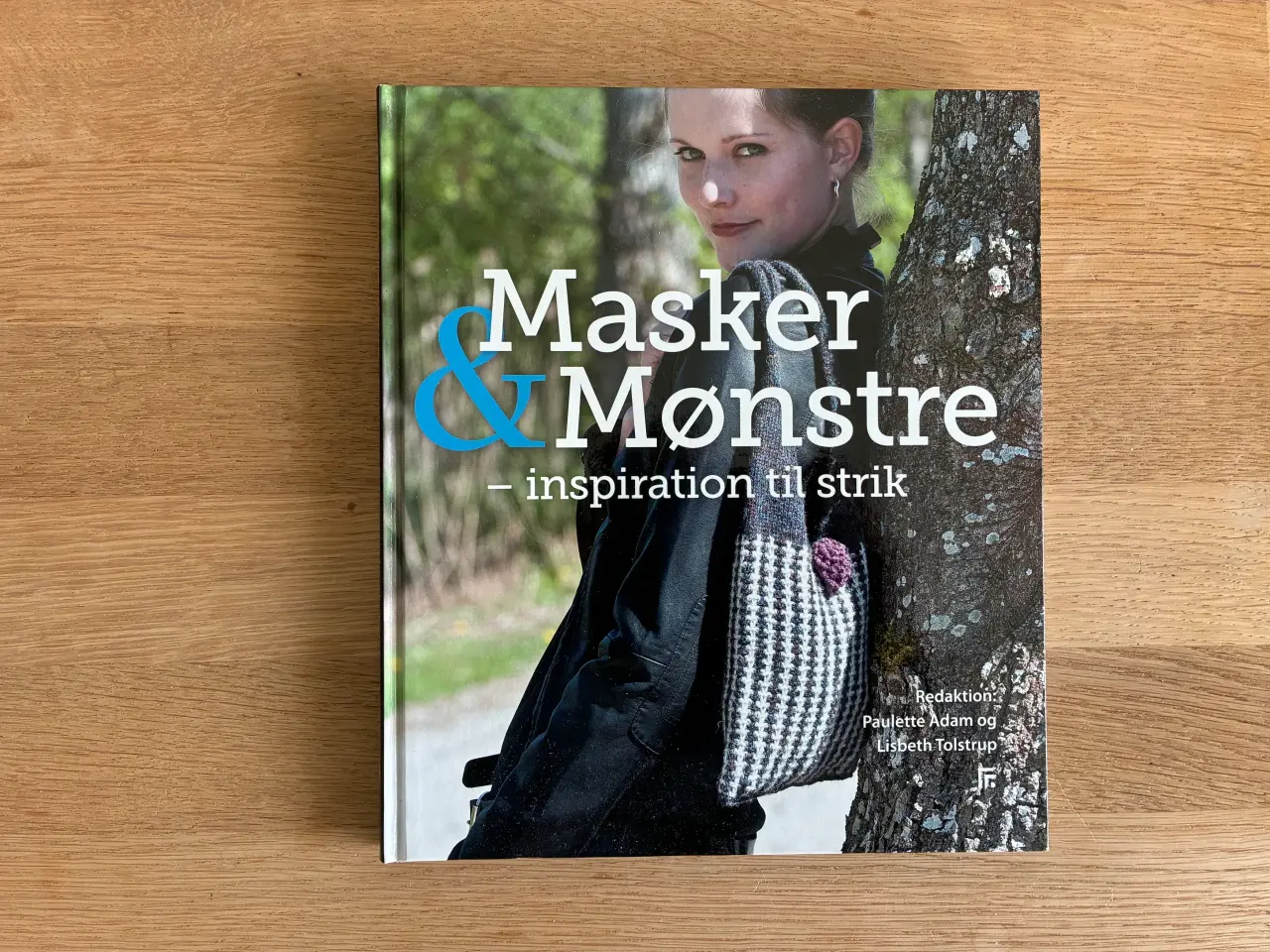 Billede 1 - Masker & Mønstre - inspiration til strik