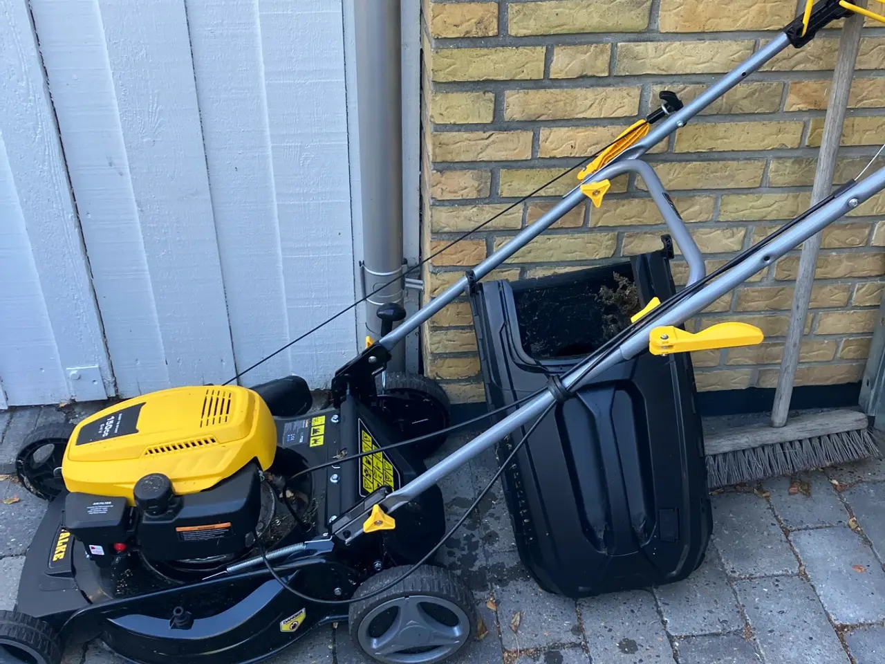 Billede 2 - Plæneklipper brugt Max 6 gange