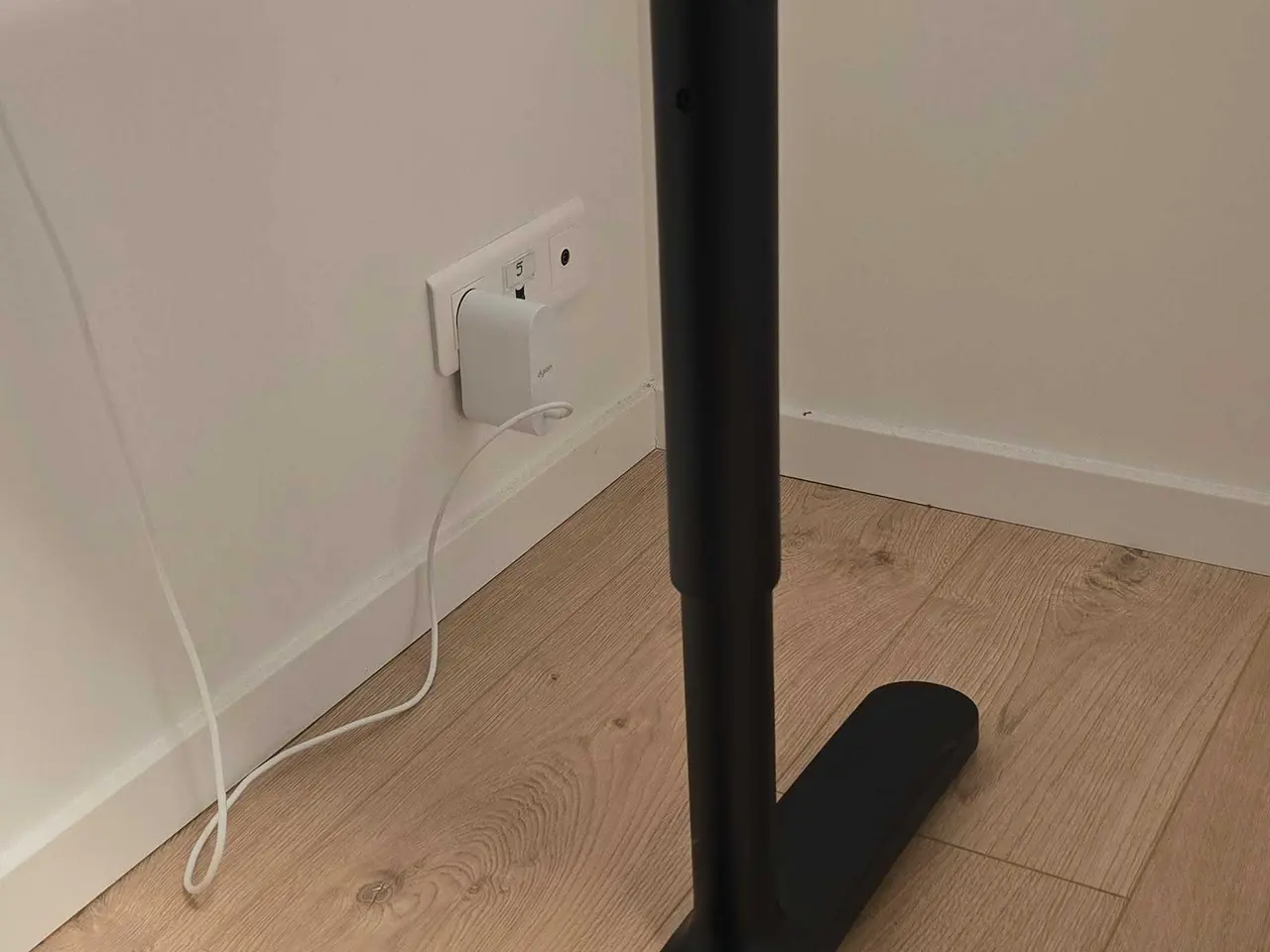 Billede 2 - IKEA BEKANT