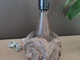 Flot Judi Kunst bordlampe