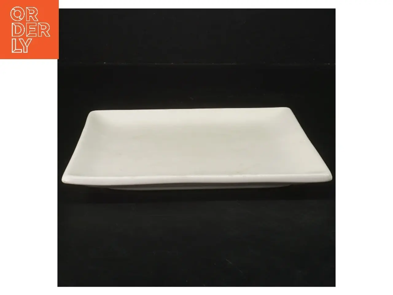Billede 1 - Rektangulært hvidt porcelænsfad (str. 19x19 cm)