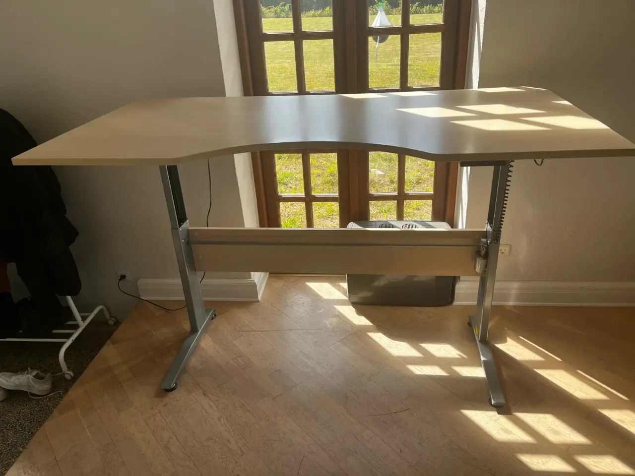 Billede 1 - Elektrisk Hæve/sænkebord