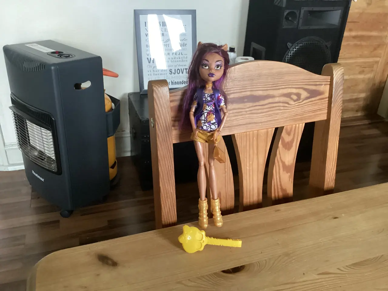 Billede 8 - Monster High Dukker,Tilbehør, Møbler, Stative