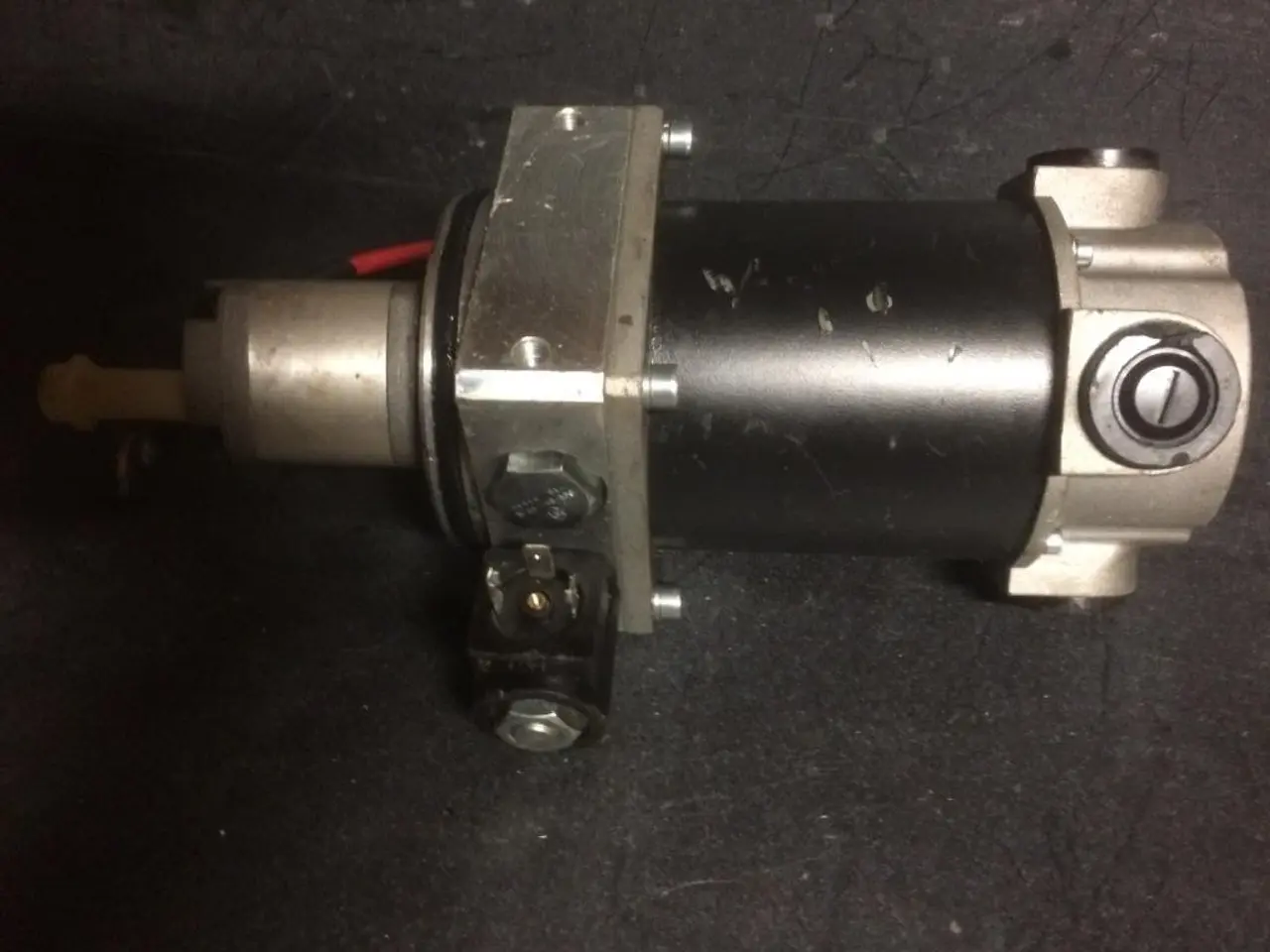 Billede 2 - 12 V. Hydraulikpumpe 