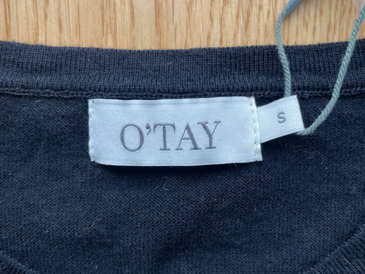 Billede 2 - O’tay sort cardigan