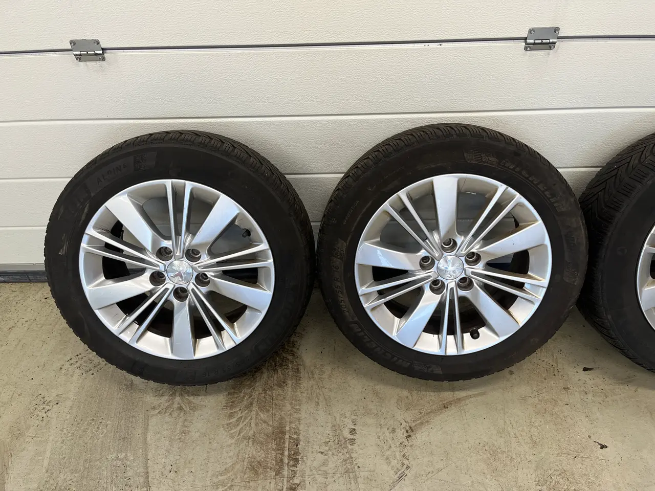 Billede 2 - Alufælge til Peugeot 308
