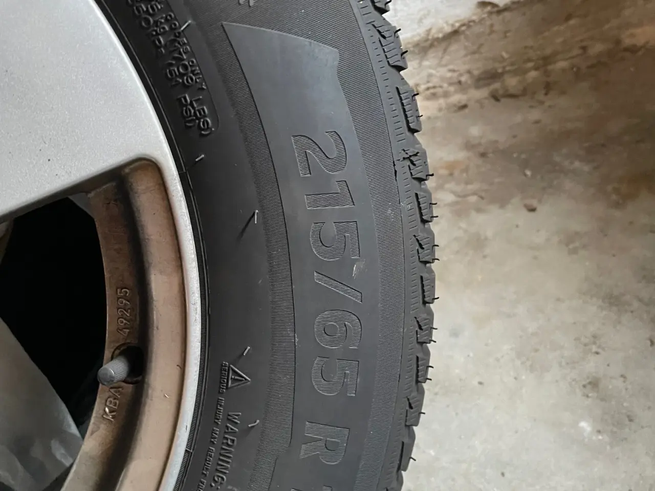 Billede 7 - 4 Michelin Alpin 17" vinterdæk på Alufælge