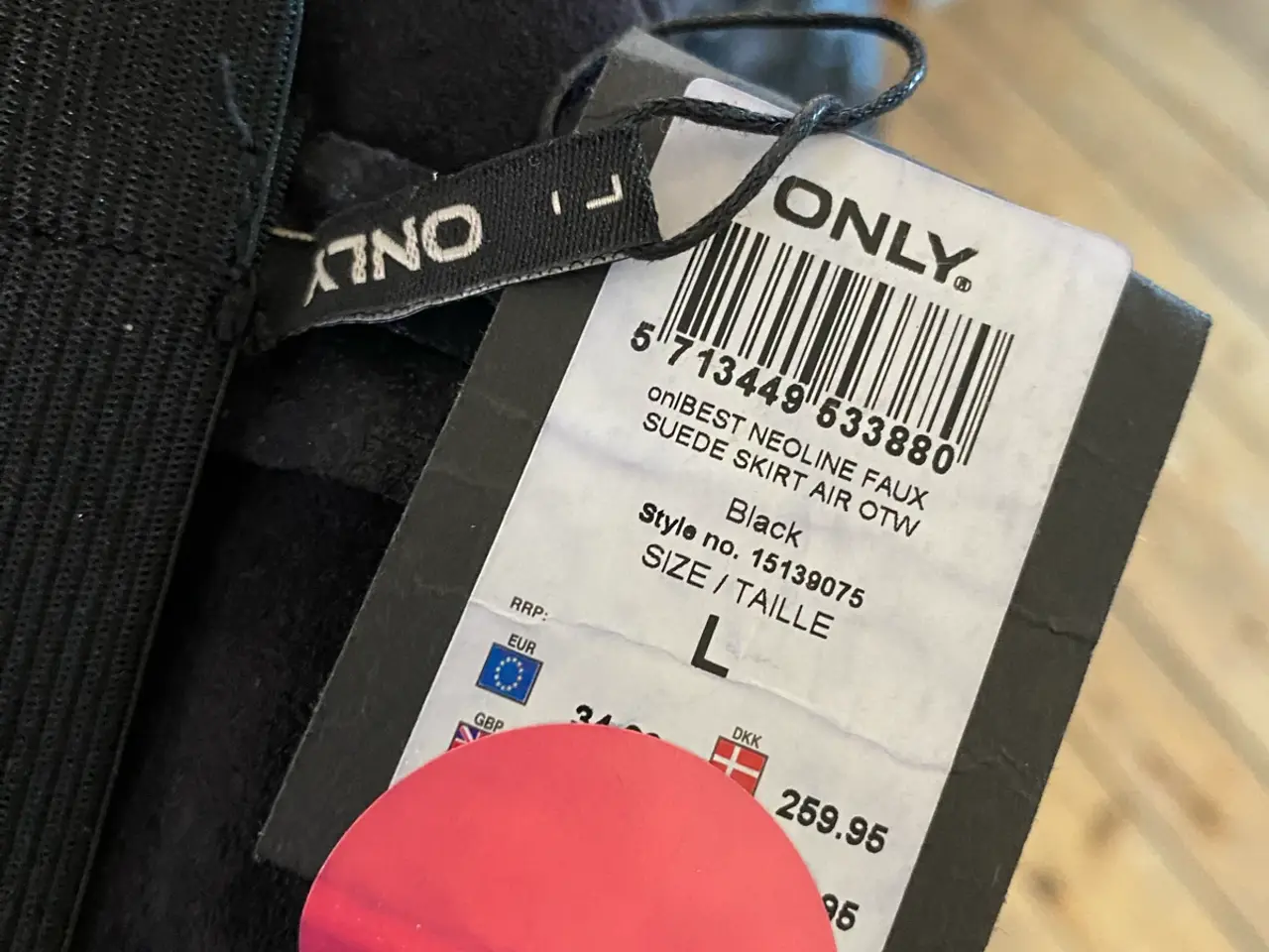 Billede 3 - Ny Only nederdel L