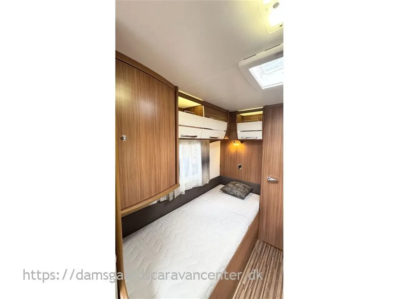 Billede 16 - 2015 - Adria Alpina 613 UT Alde Centralvarme Enkeltsenge-Alde-Gulvtemp.-Endebad-Mover
