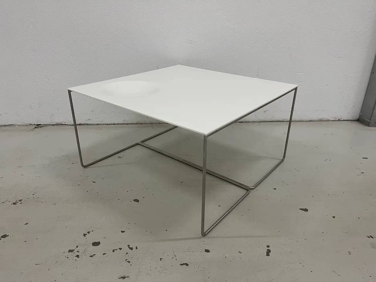 Billede 2 - Minimalistisk sofabord i moderne skandinavisk stil