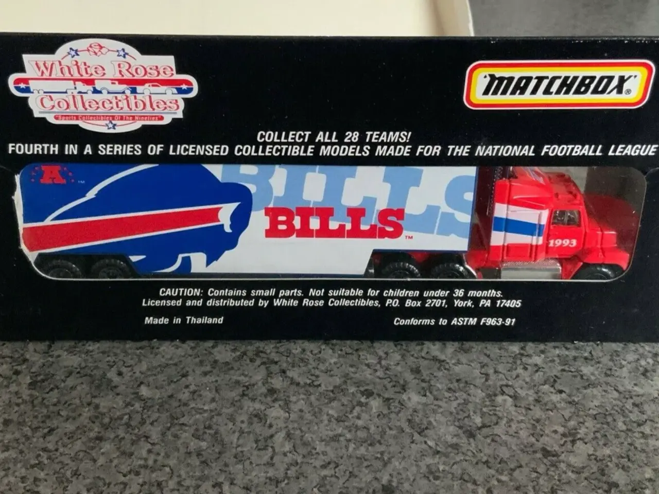 Billede 3 - Matchbox Buffalo Bills NFL 1993 Truck Trailer