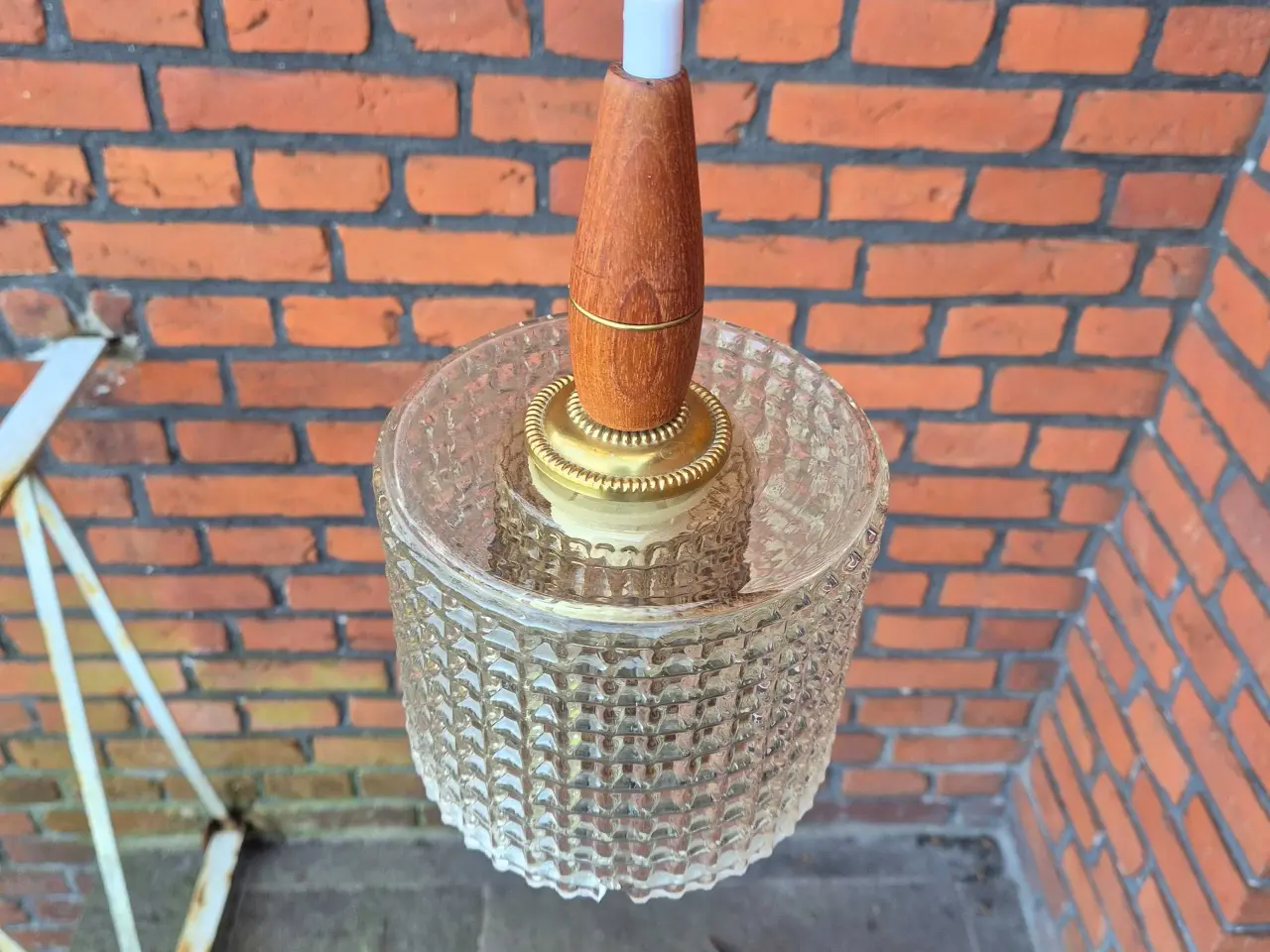 Billede 2 - Retrolampe i glas og teak