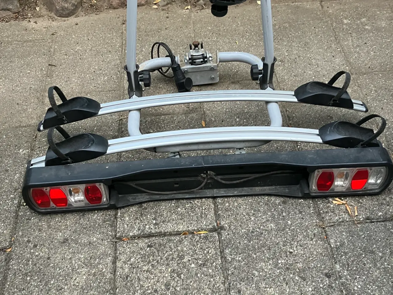 Billede 1 - Cykelholder til trækkrog