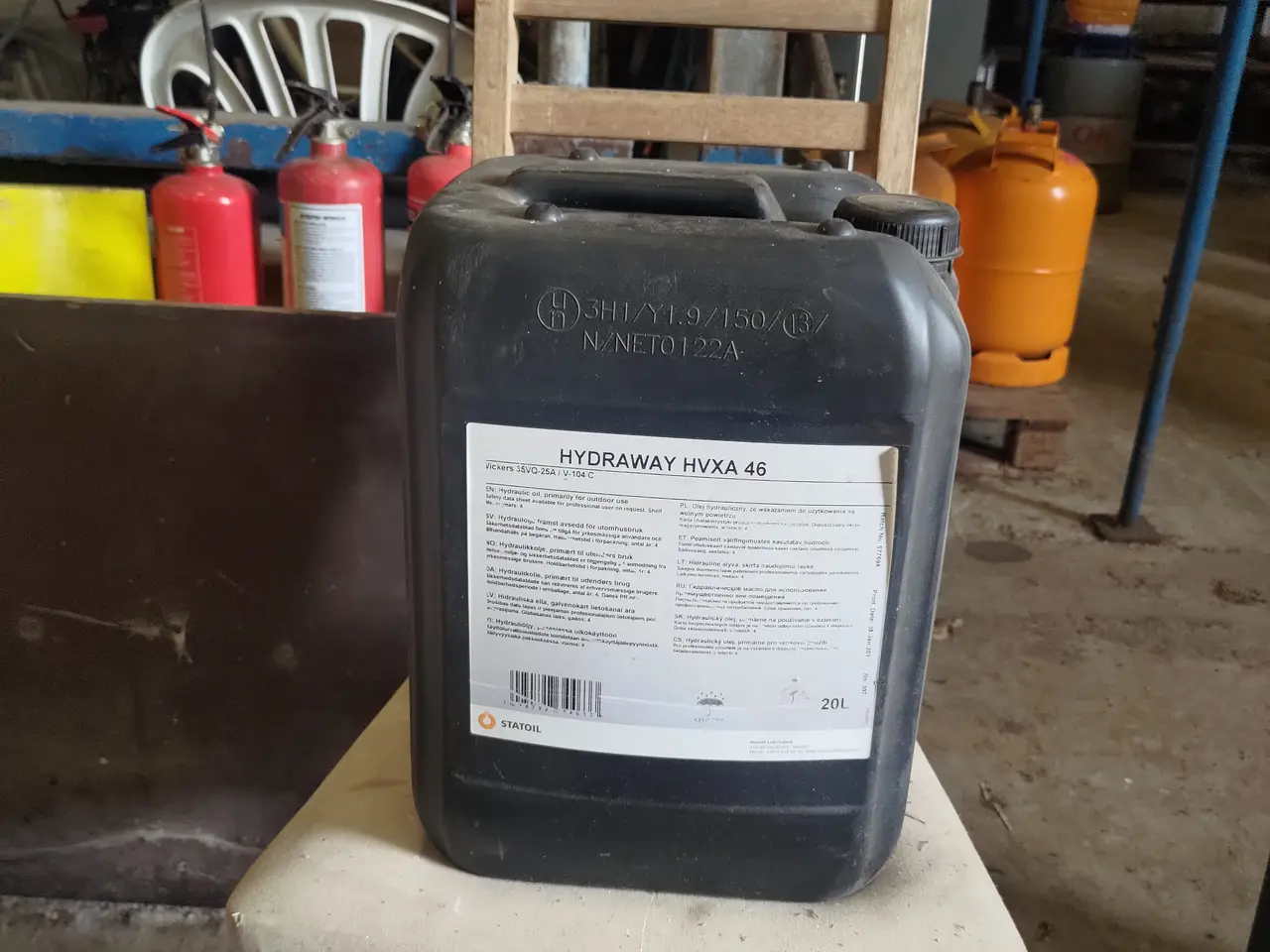 Billede 1 - Statoil hydraulic olie