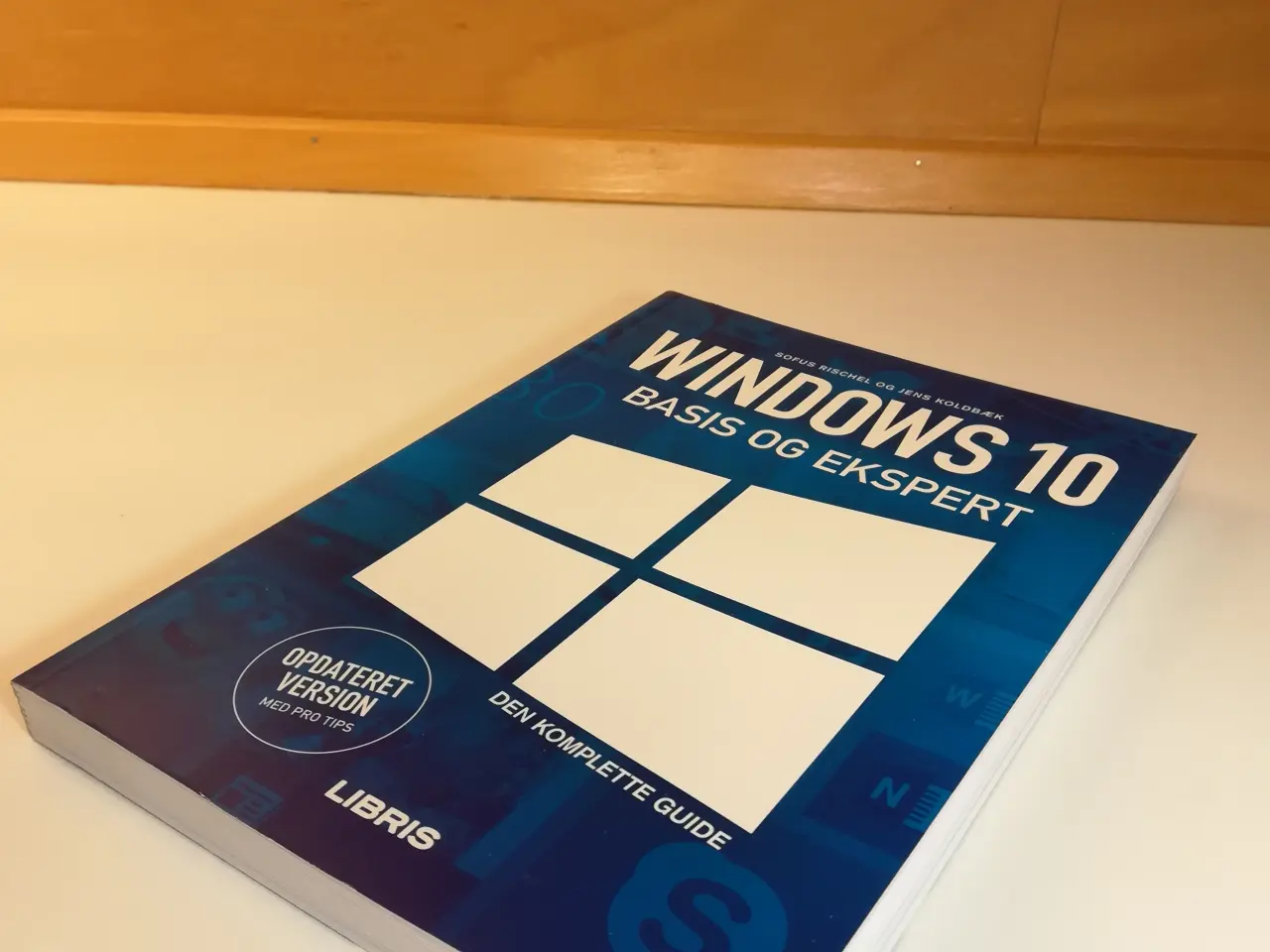 Billede 5 - Windows 10 - Basis og ekspert - bog 304 s.