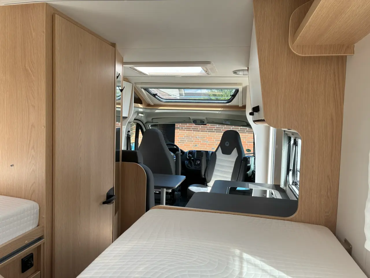 Billede 7 - Sunlight V66 2025 11000km