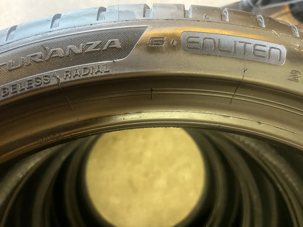 Billede 3 - Nye 215-45-20 Sommerdæk Bridgestone.
