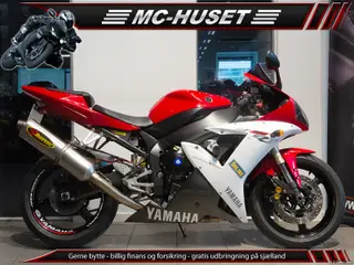 Yamaha YZF R1