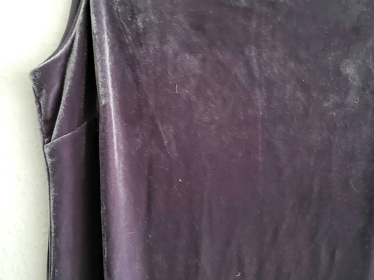 Billede 3 - Grå velour kjole