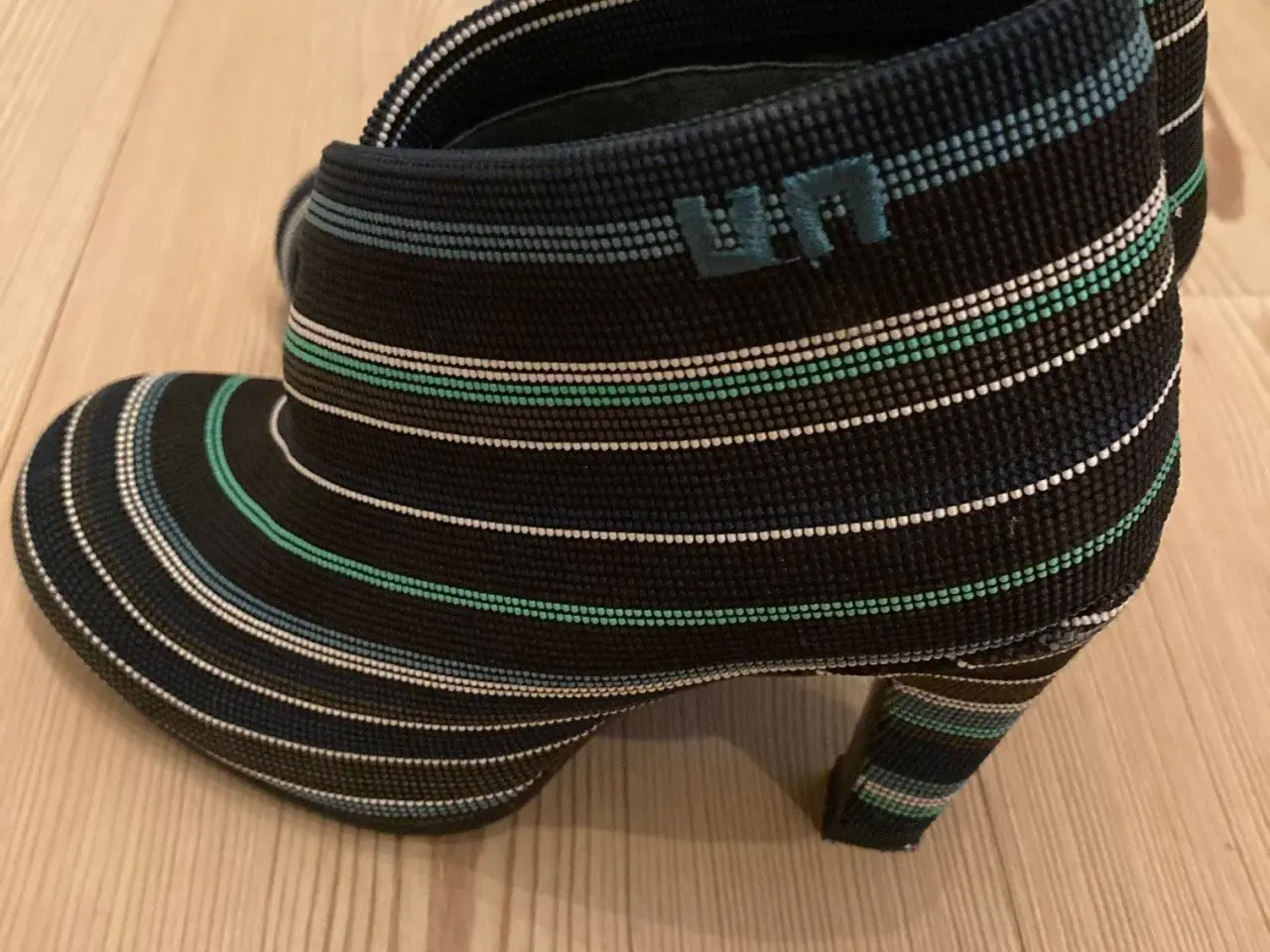 Billede 1 - United Nude