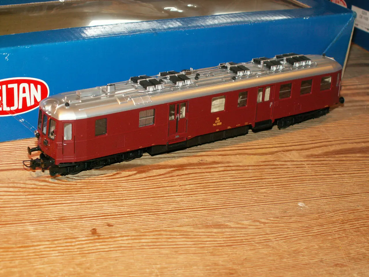 Billede 2 - Heljan 45041 - DSB / MO 1828 - DC / analog
