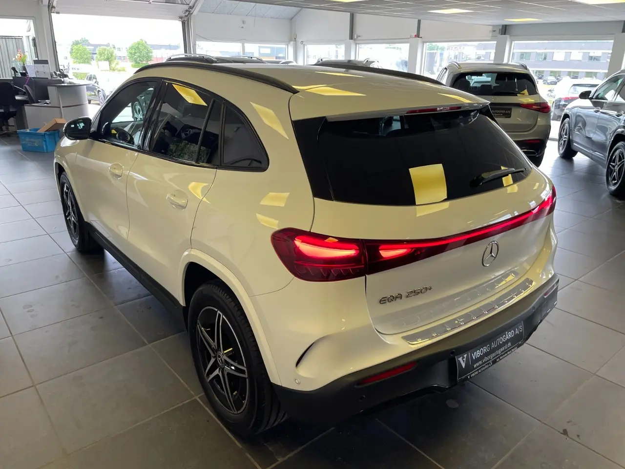 Billede 3 - Mercedes EQA250+ AMG Edition