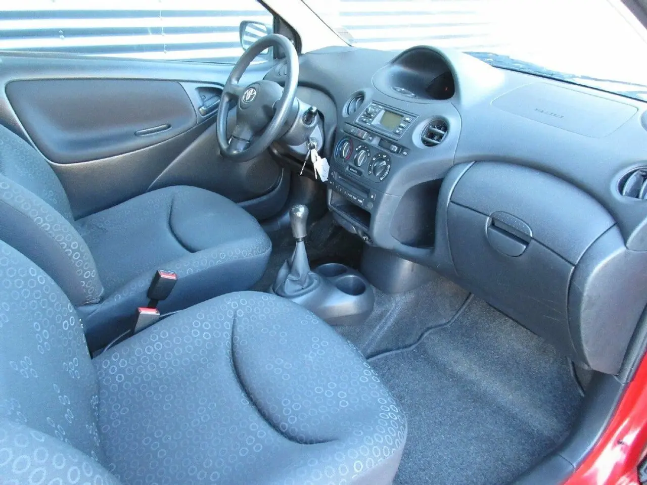 Billede 3 - Toyota Yaris 1,4 D-4D Terra 3-dørs 75HK 3d