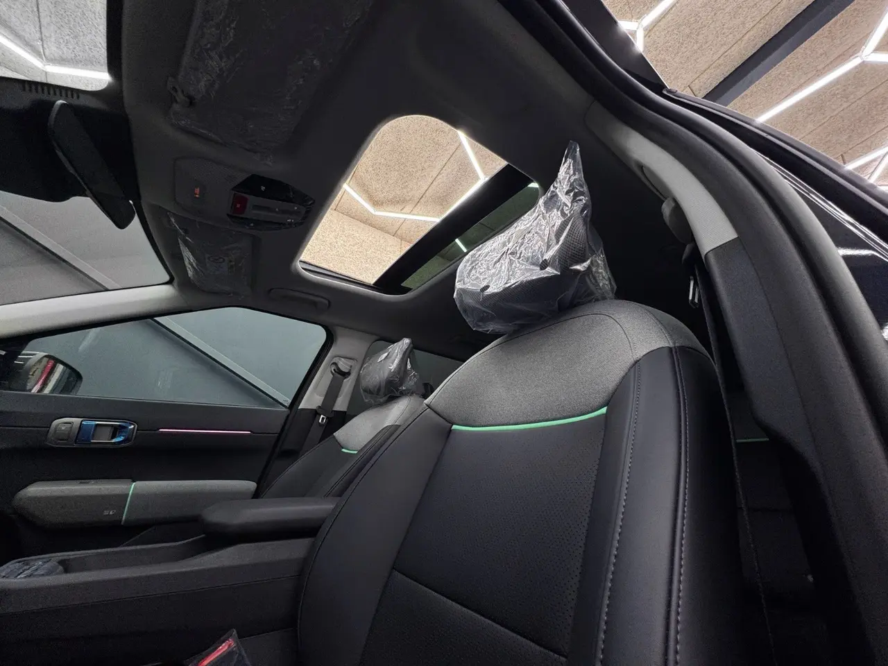 Billede 8 - Kia EV4 81 Long Range Earth