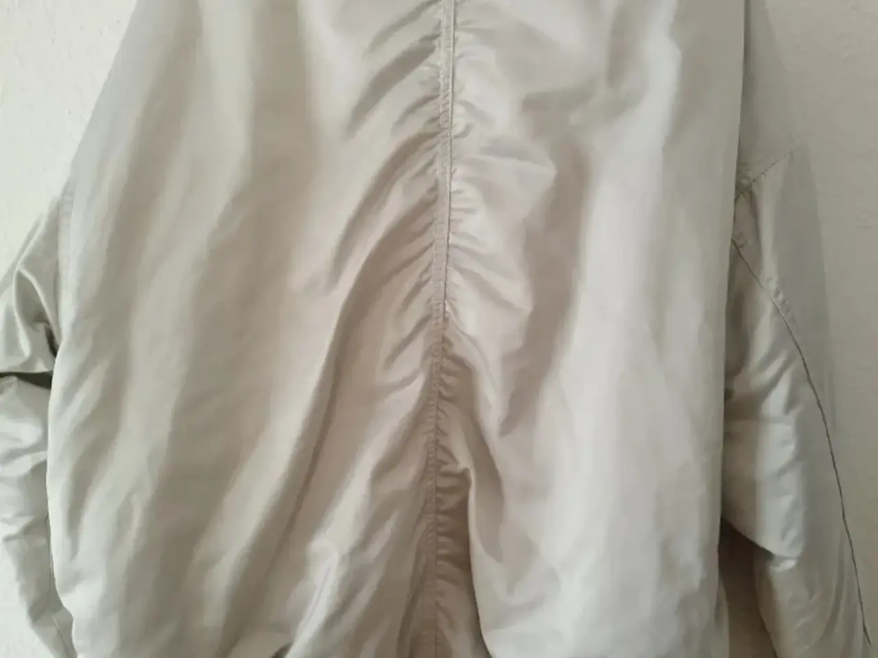 Billede 2 - Lækker jakke fra H&M