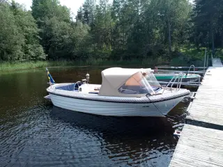 Admiral 560 Premium