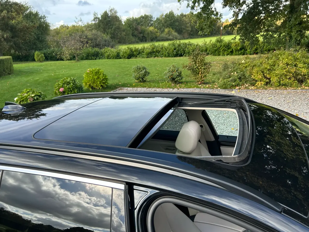 Billede 7 - Velholdt BMW 520i aut. st.car